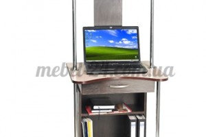 Комп'ютерний стіл з мінімальними розмірами і максимальною функціональністю!