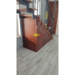 Обивка лестницы частный дом в Броварах фото