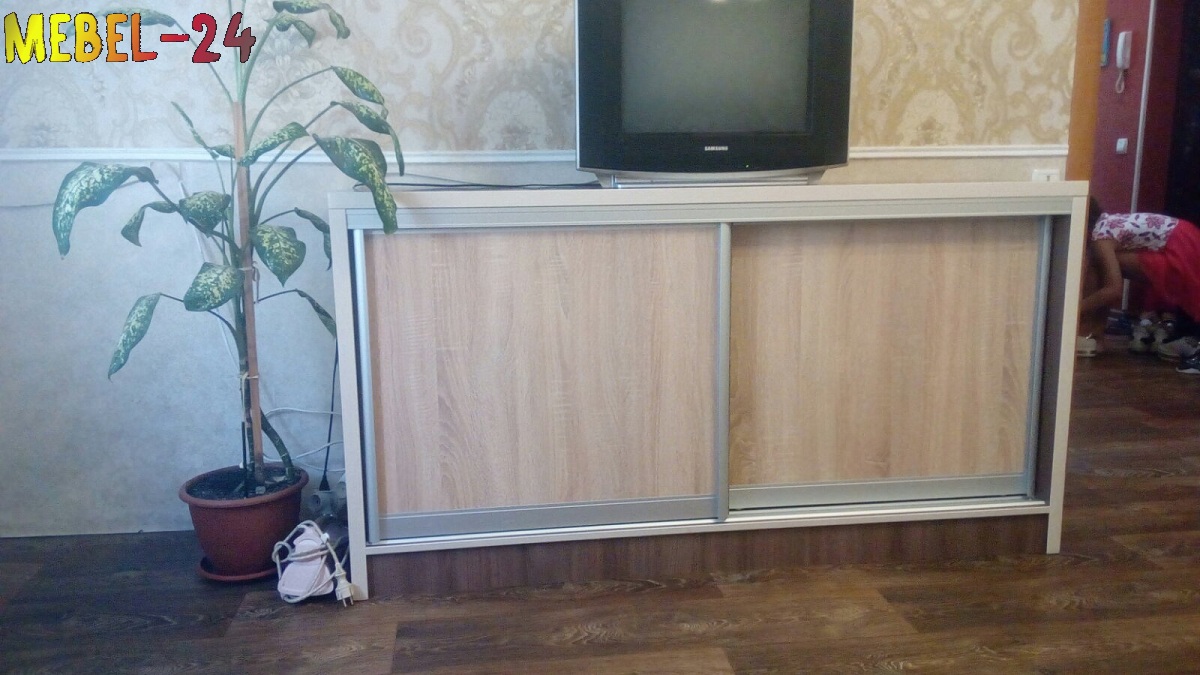 Komod Na S Dveryami Kupe V Kivee Foto I Video