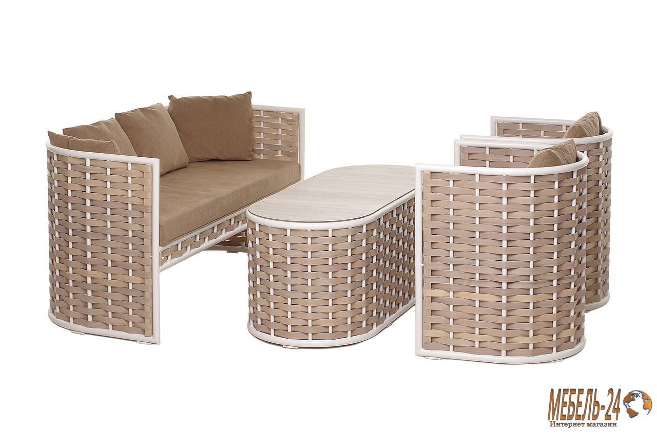 журнальный столик из полиротанга